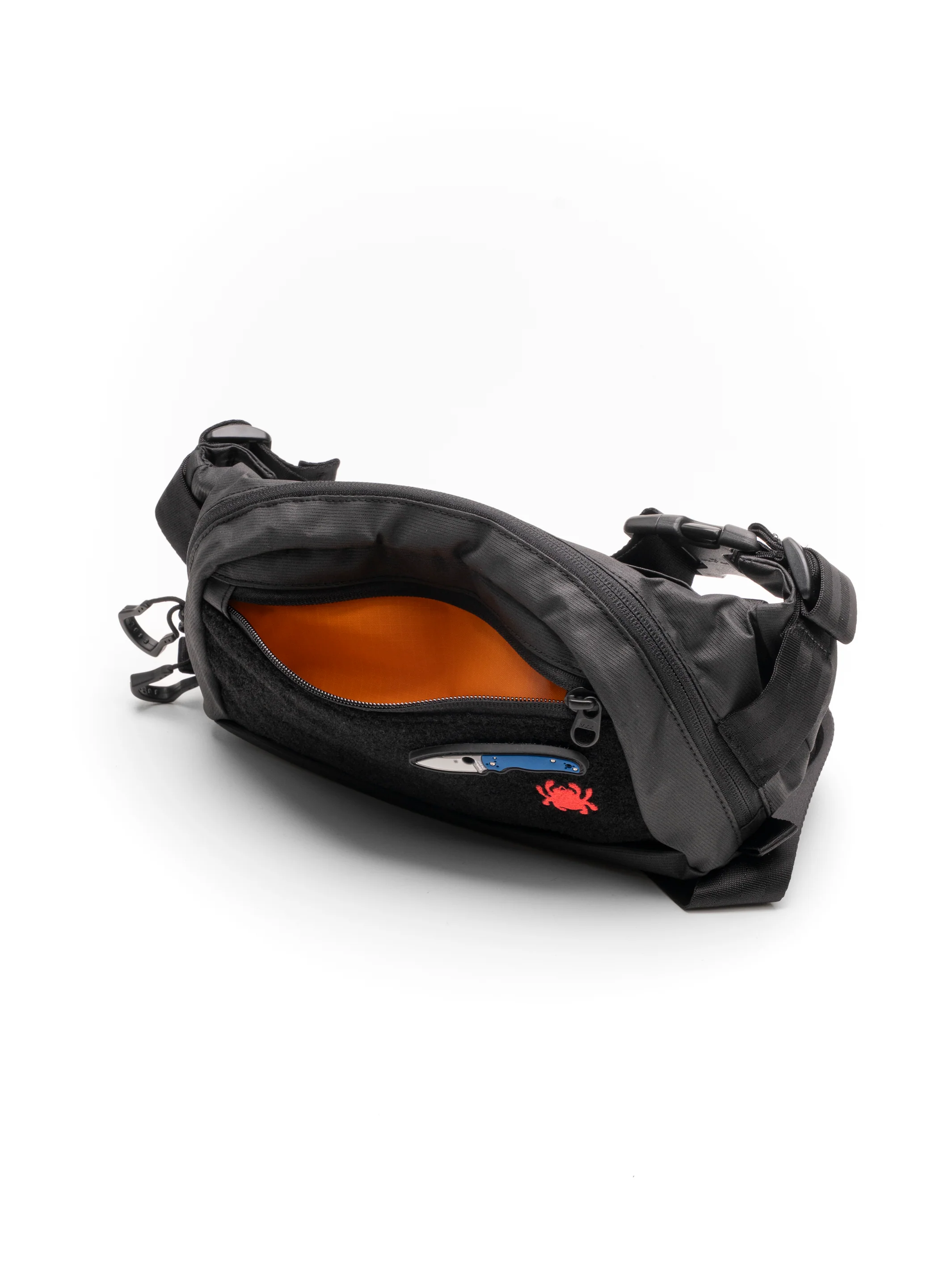 Spyderco X Vanquest® Dendrite™ Large Sling Bag - Image 3
