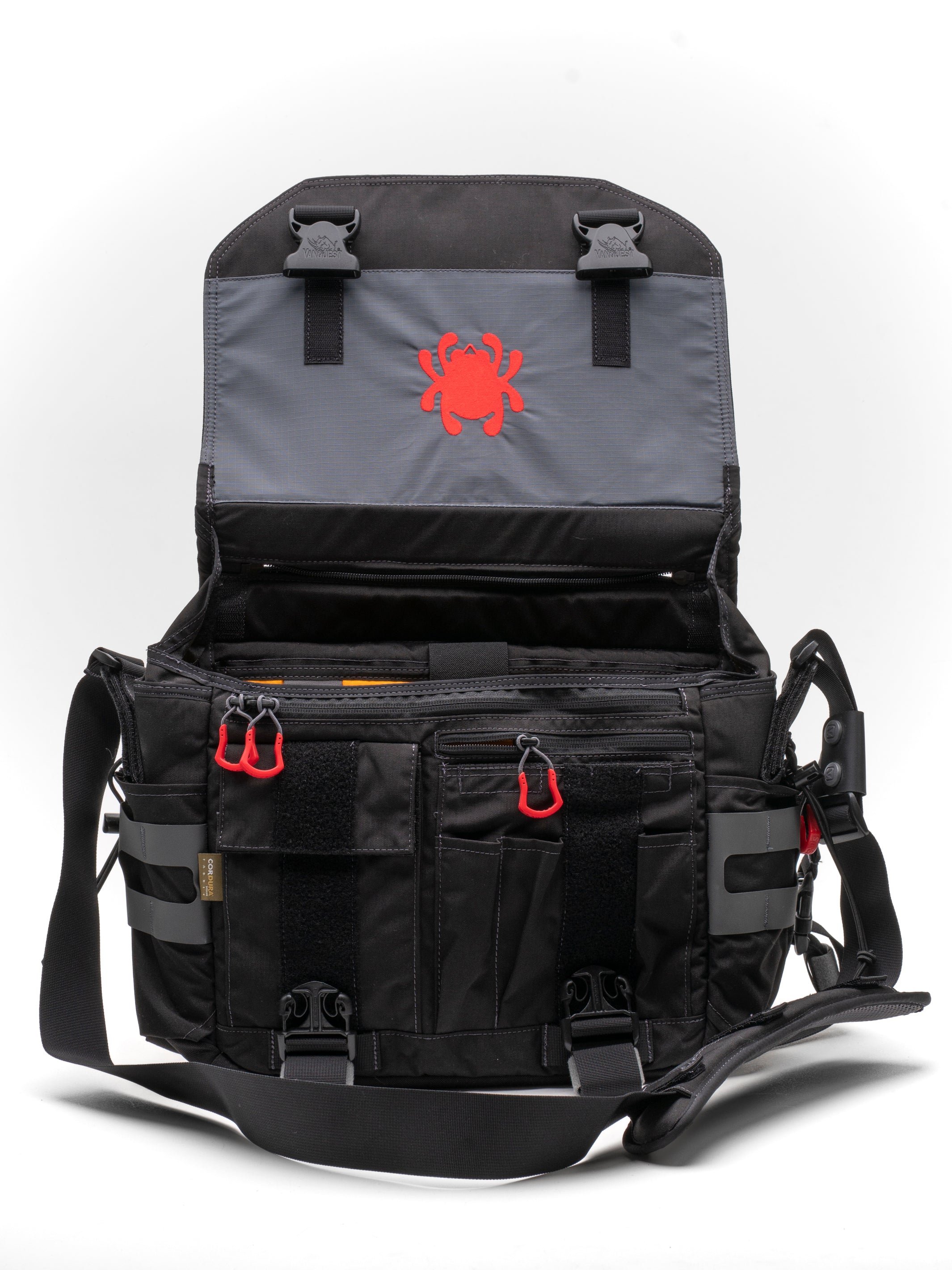 Spyderco X Vanquest® Envoy-13™ Messenger Bag - Image 3